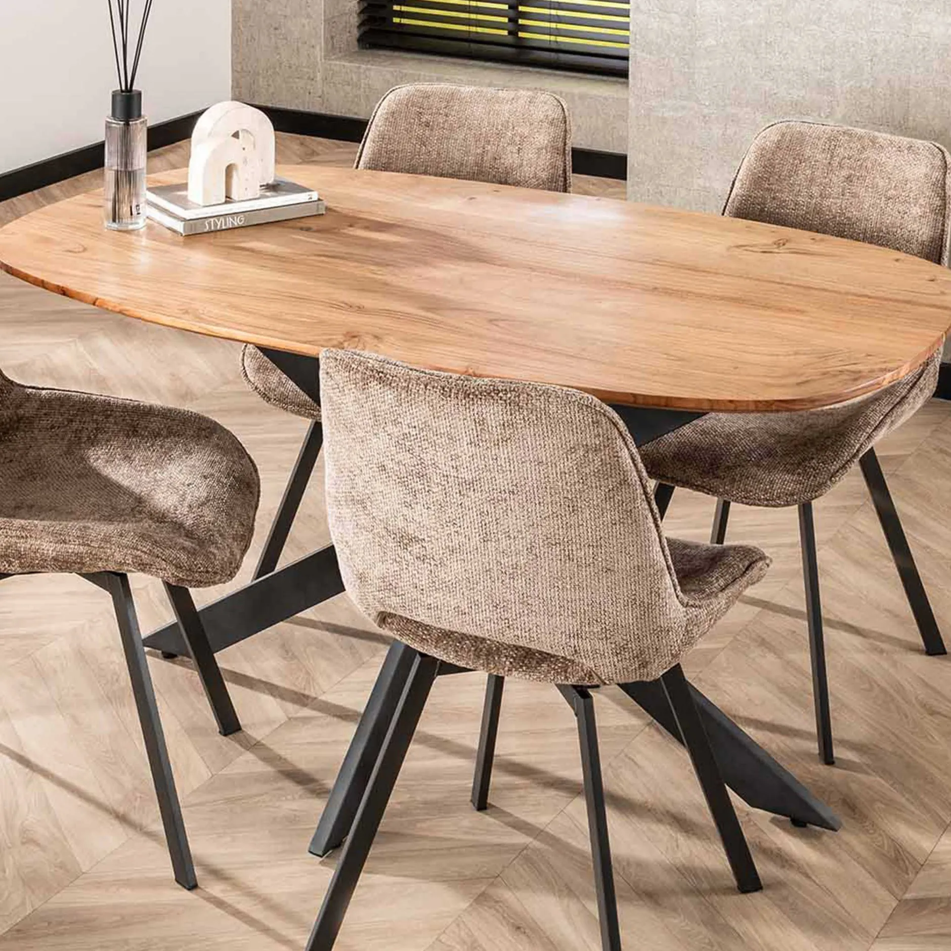Arhus Massiv 150 cm Esstisch - Akazienholz