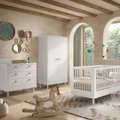 Babyzimmer Forrest: Babybett 70x140cm, Kommode mit Windelregal, Kleiderschrank - Weißbuche