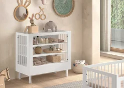 Babyzimmer Forrest: Babybett 70x140cm, Kommode mit Windelregal, Kleiderschrank - Weißbuche