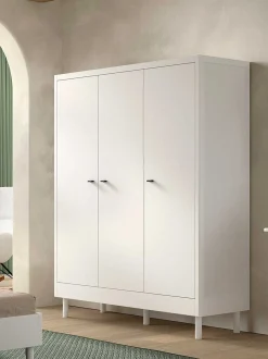 Babyzimmer Forrest: Babybett 70x140cm, Wickeltisch mit Wickelbrett, Kleiderschrank - Weißbuche