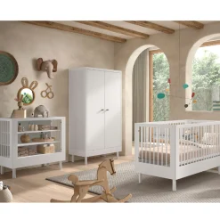 Babyzimmer Forrest: Babybett 70x140cm, Wickeltisch, Kleiderschrank - Weißbuche