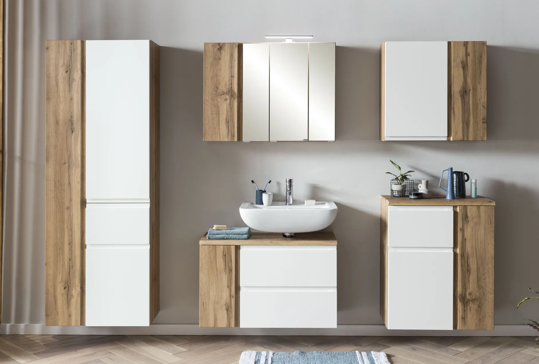 Badezimmerset Varese | Waschtisch und Spiegelschrank mit Beleuchtung | Wotan Eiche weißes Design