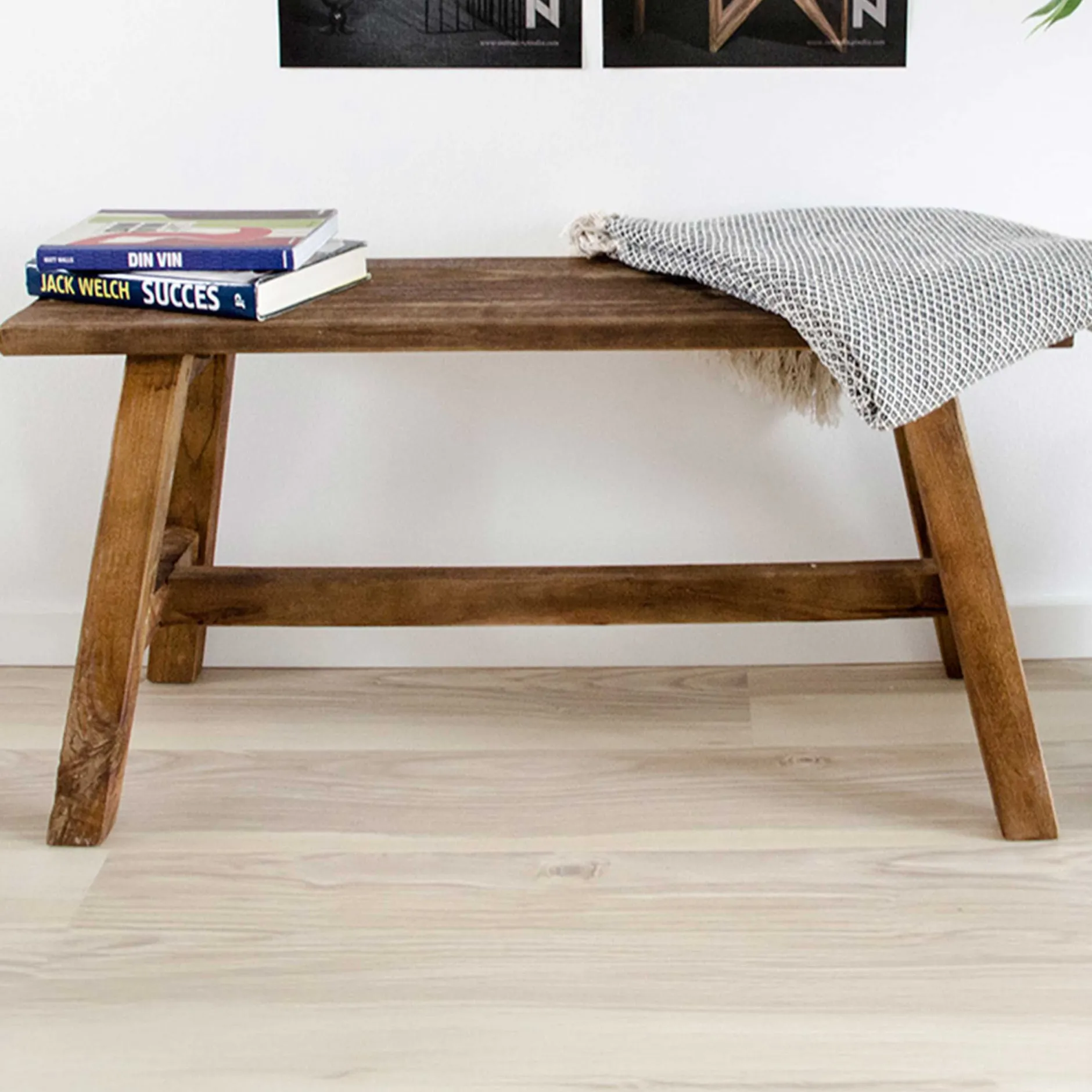 Barcelona Bank aus Teakholz - 90x25x45 cm