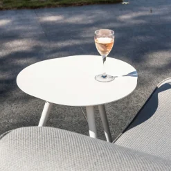 Beistelltisch Burnie Gescova - Aluminium Weiß 48x48 cm