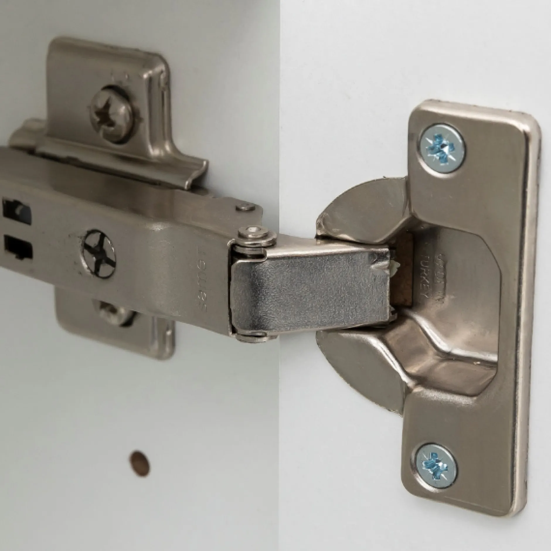 BobbiBadezimmer : 3x Hängeschrank, Spiegelschrank, Waschtischunterschrank - Hochglanz grau
