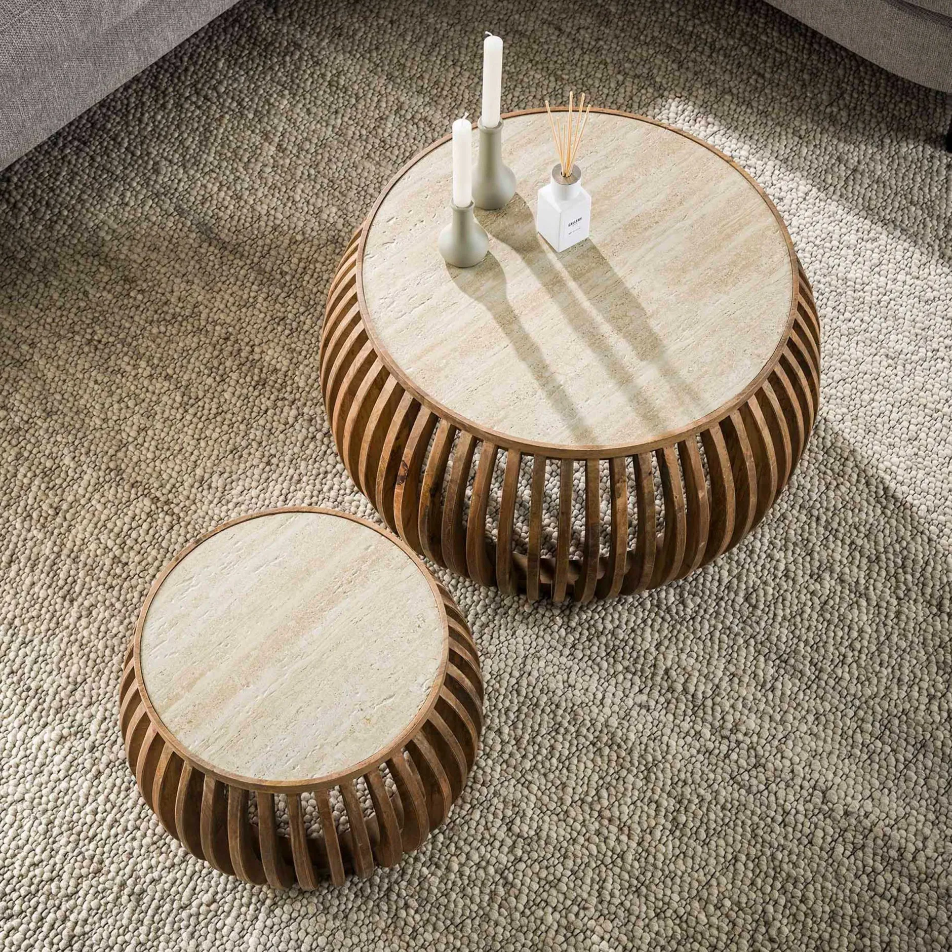 Curve Nuovo Travertin Couchtisch-Set - Massivholz Mango
