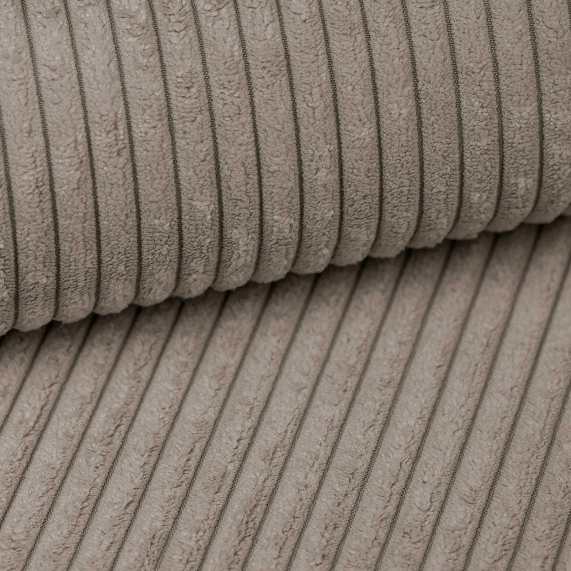 Doppelbett Avola | 180 x 200 cm | Design Taupe