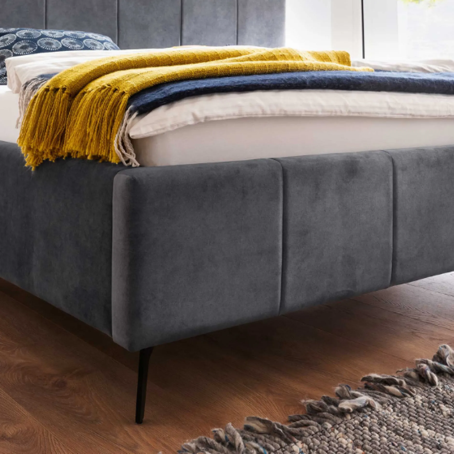 Doppelbett Lizzie 180x200cm mit Stauraum - anthrazit