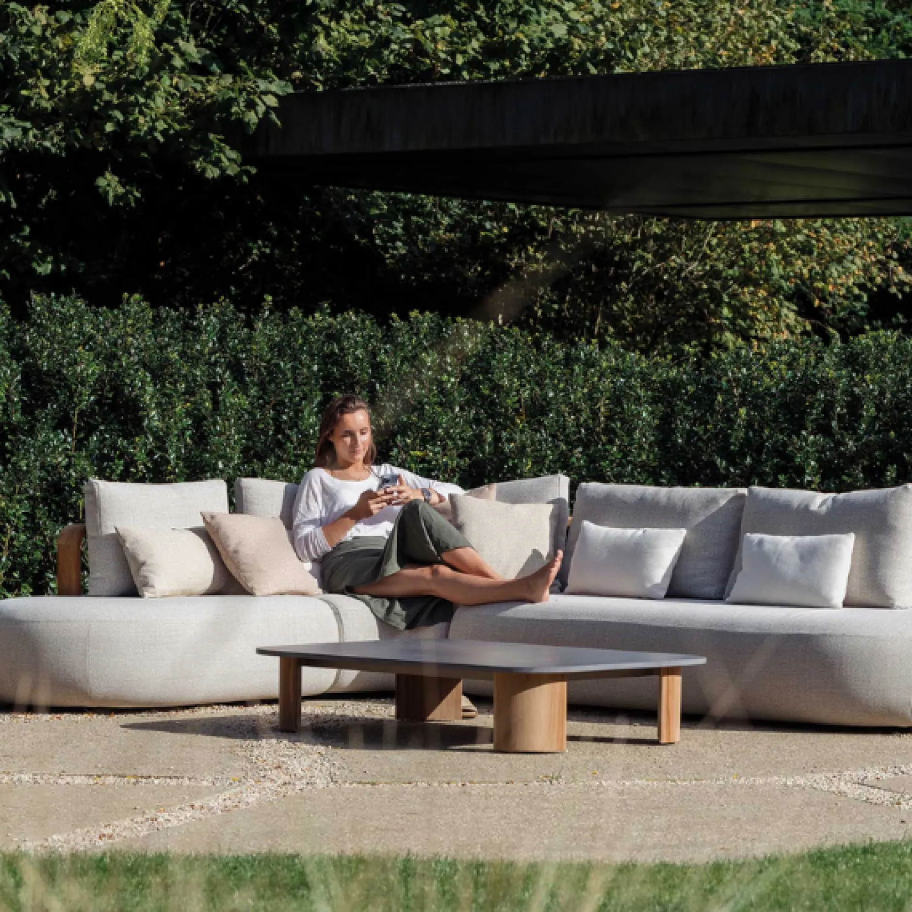 Eckbank Garten Mila Gescova - Textilene Beige 170x100x80 cm