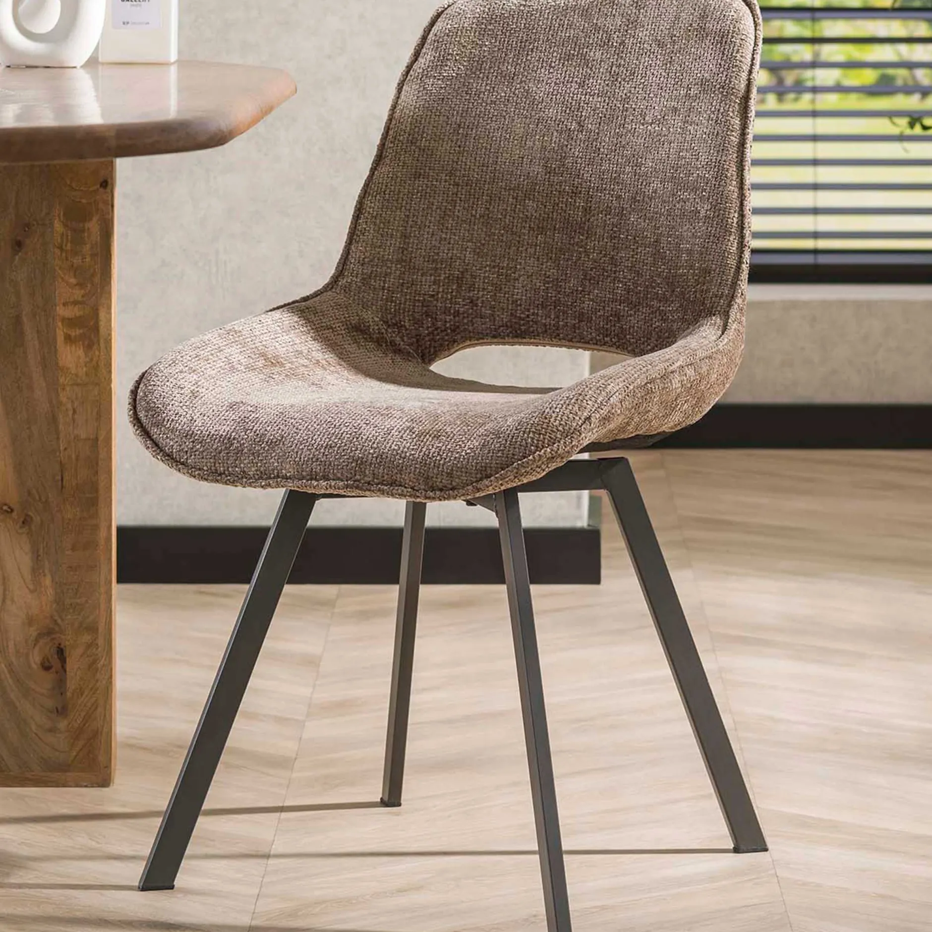 Esszimmer-Drehstuhl Nuria - champagnerfarbener Chenille-Stoff