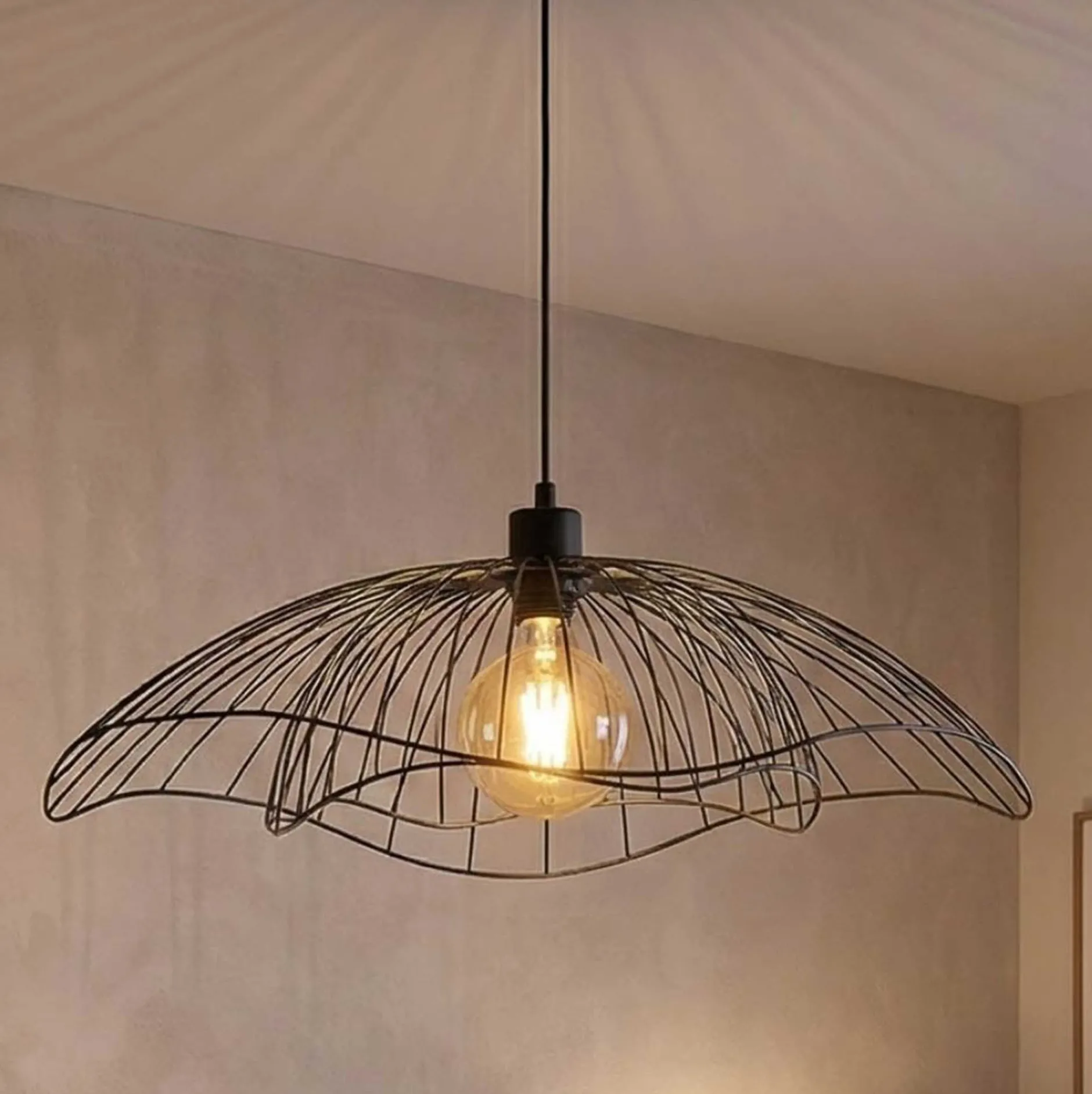 Farac Kronleuchter | METALLGEHÄUSE | Schwarz
