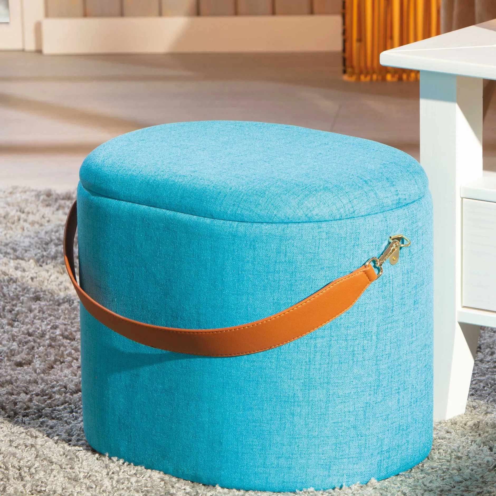 Fußhocker Dilia mit Stauraum - blau