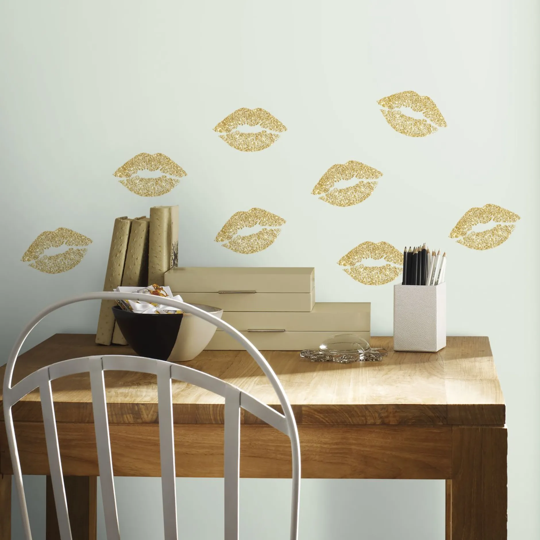Gold Lips