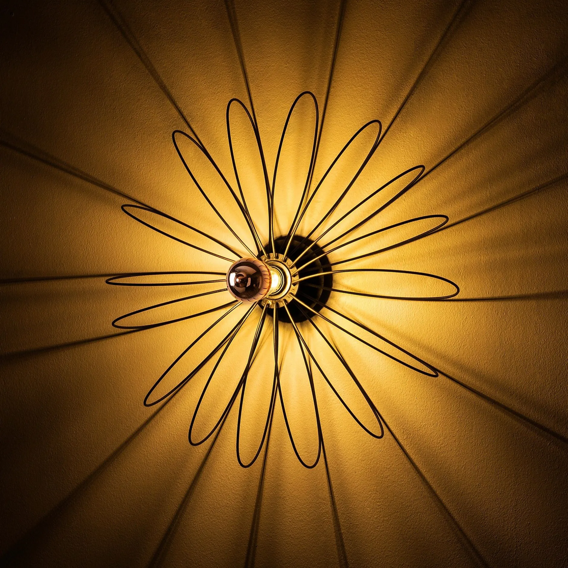 Hemdem Wandleuchte | METALLGEHÄUSE | Schwarz