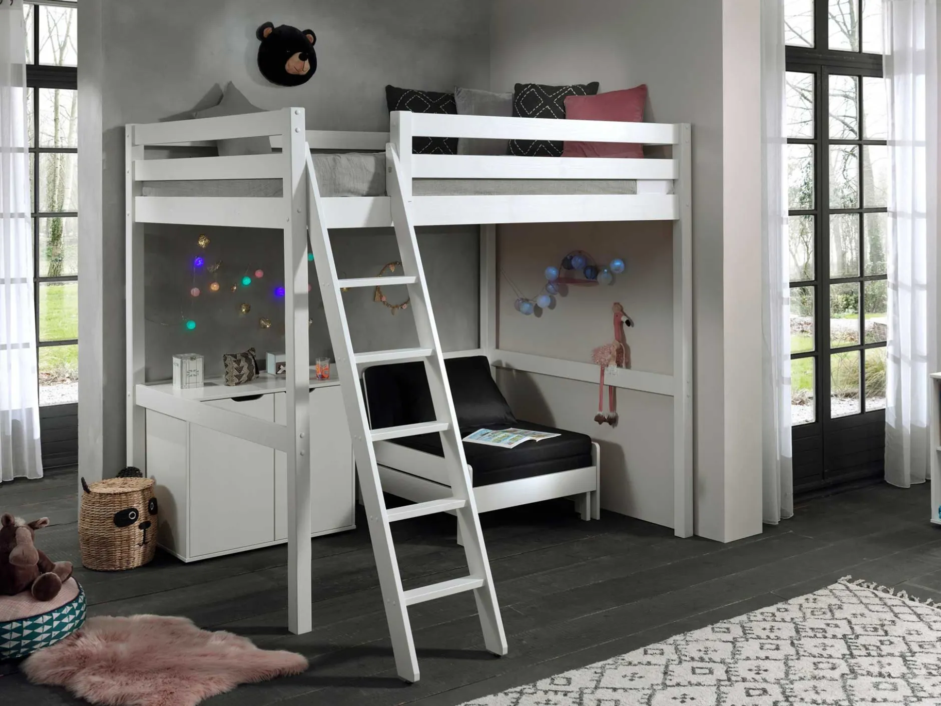 Hochbett Claire 140x200 mit Kommode Charlotte und Sitzbett Lena - weiß