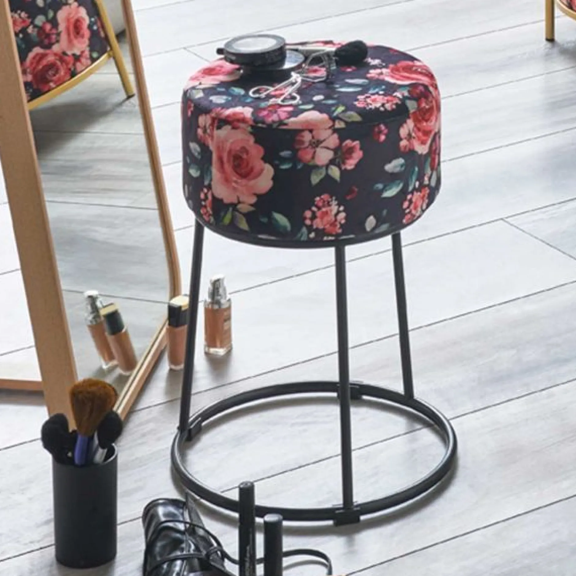 Hocker | Ø30 cm x 46 cm | Bloemendesign