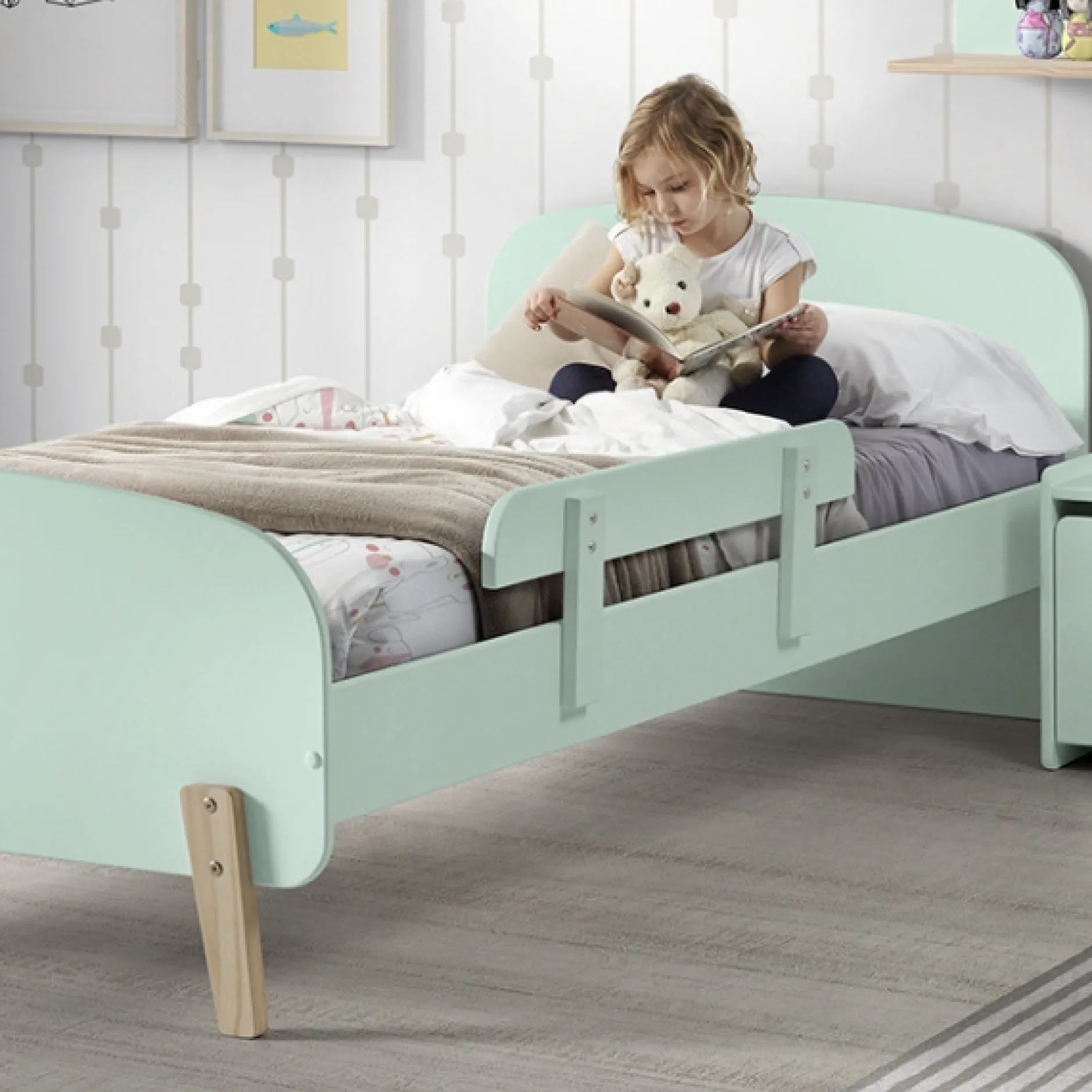 Kinderbett 90x200 mit Bettgitter - mintgrün