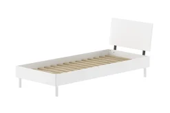 Kinderzimmer Forrest: Nachttisch, Bett 90x200 - Weißbuche