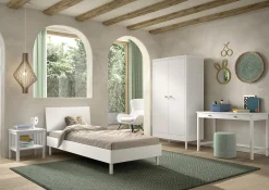 Kinderzimmer Forrest: Nachttisch, Bett 90x200, Kleiderschrank, Schreibtisch - Weißbuche