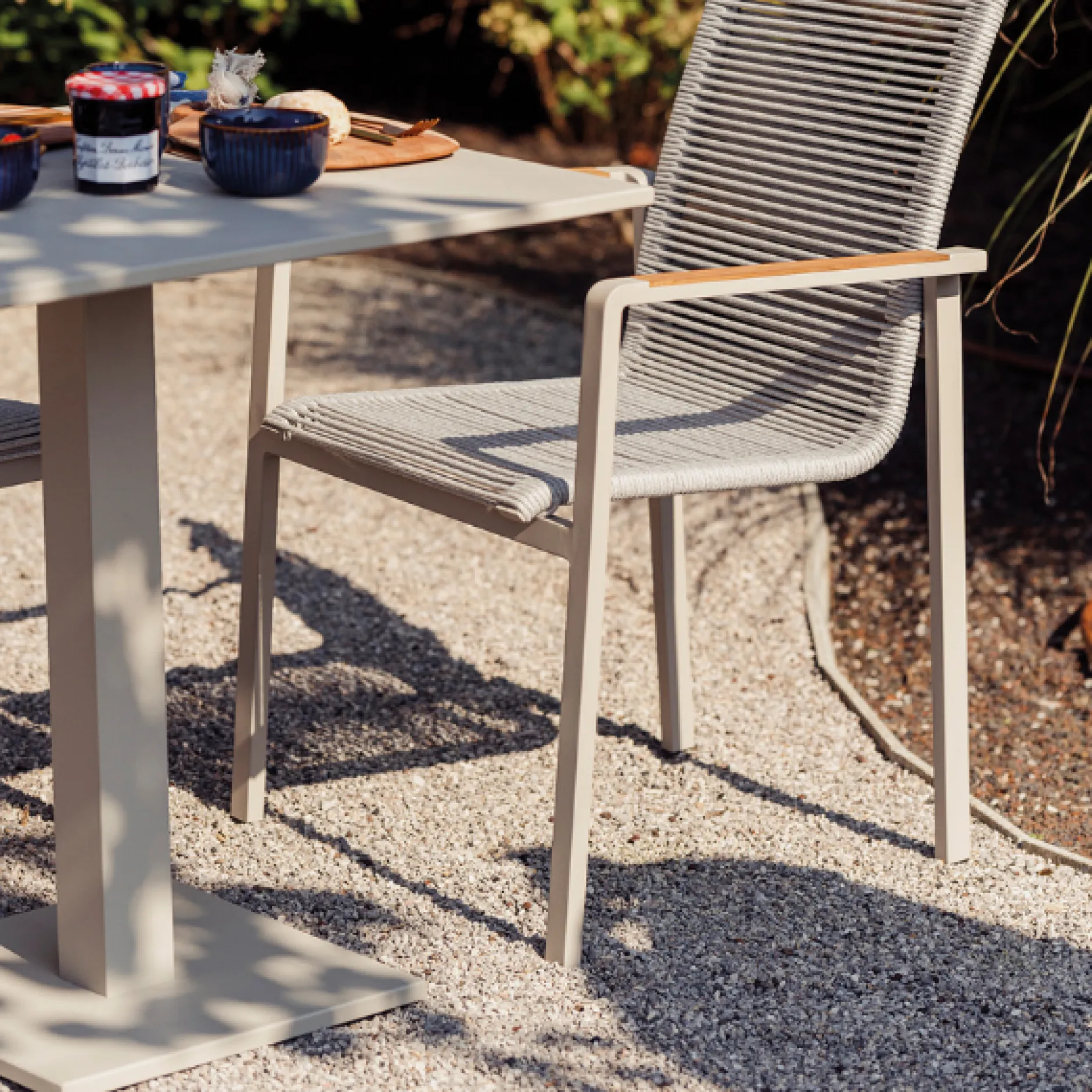 Klappbarer Gartentisch Fremantle Gescova - Aluminium Beige - 70x70x75cm
