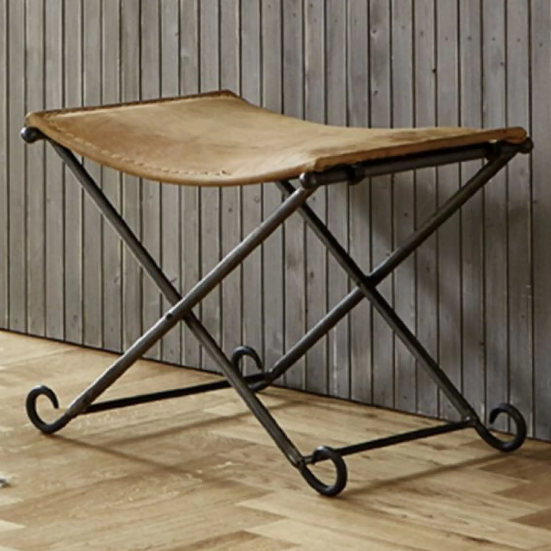 Klappbarer Hocker | 58 x 50 x 49 cm | Echtes Leder
