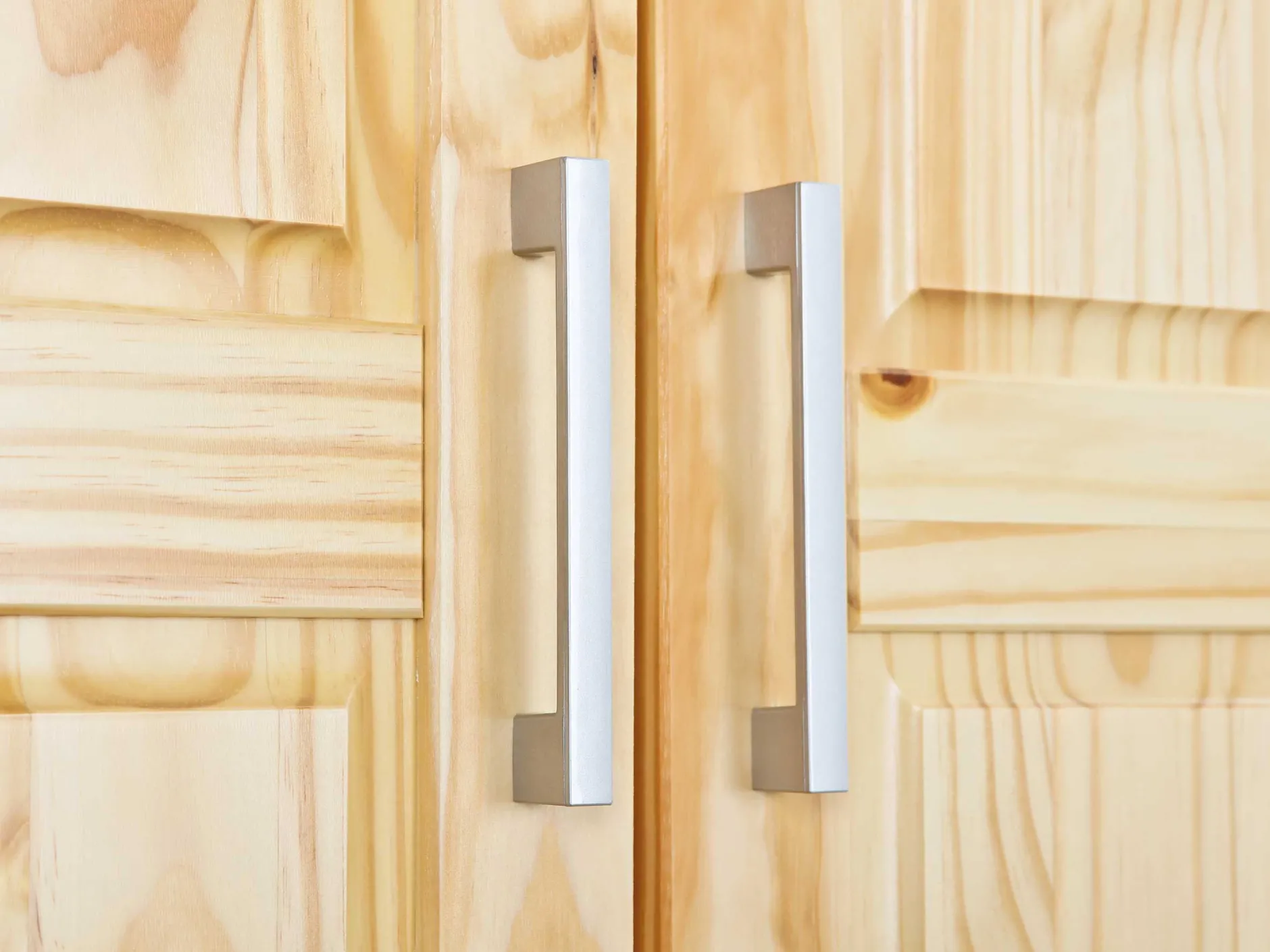 Kleiderschrank Leon 2 Türen - Kieferholz