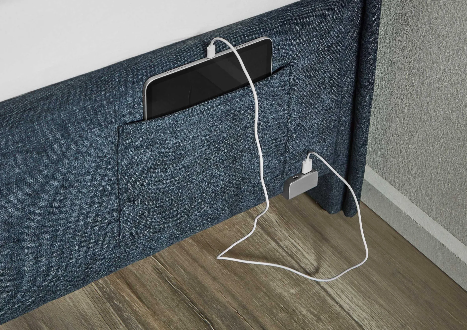 Kofferbett Ollie | 120 x 200 cm | Design Blau