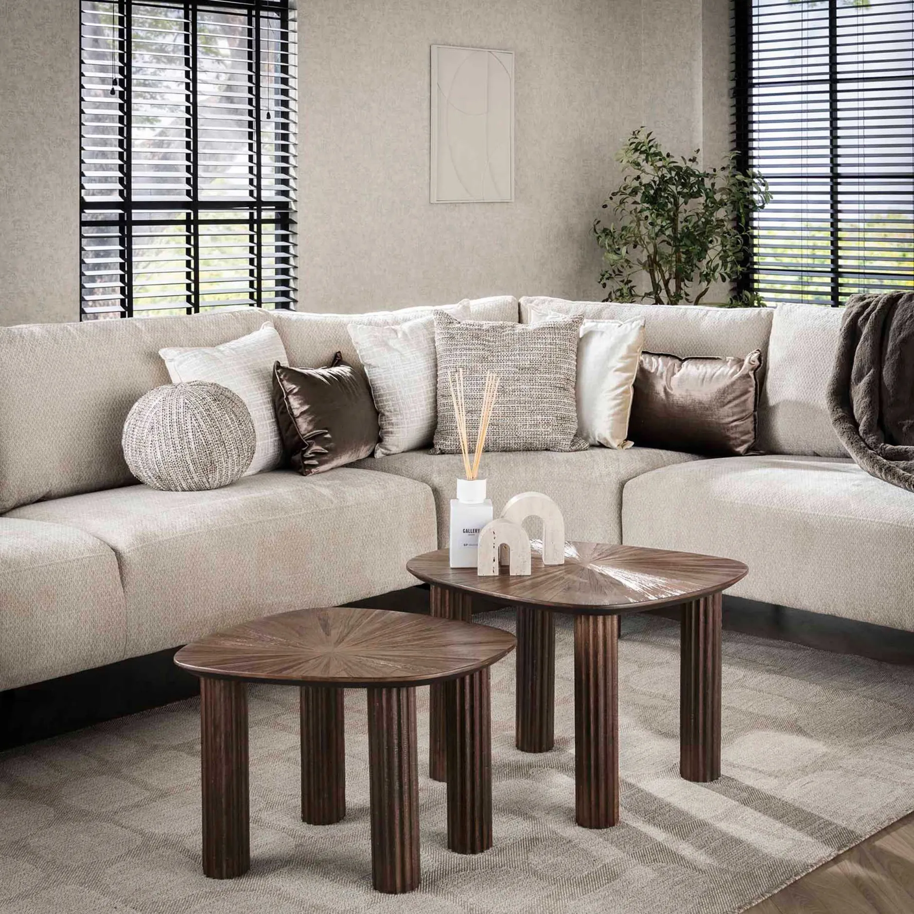 Maya Teak Rechteckiger Couchtisch - Massiv Teak Espresso (2er Set)".