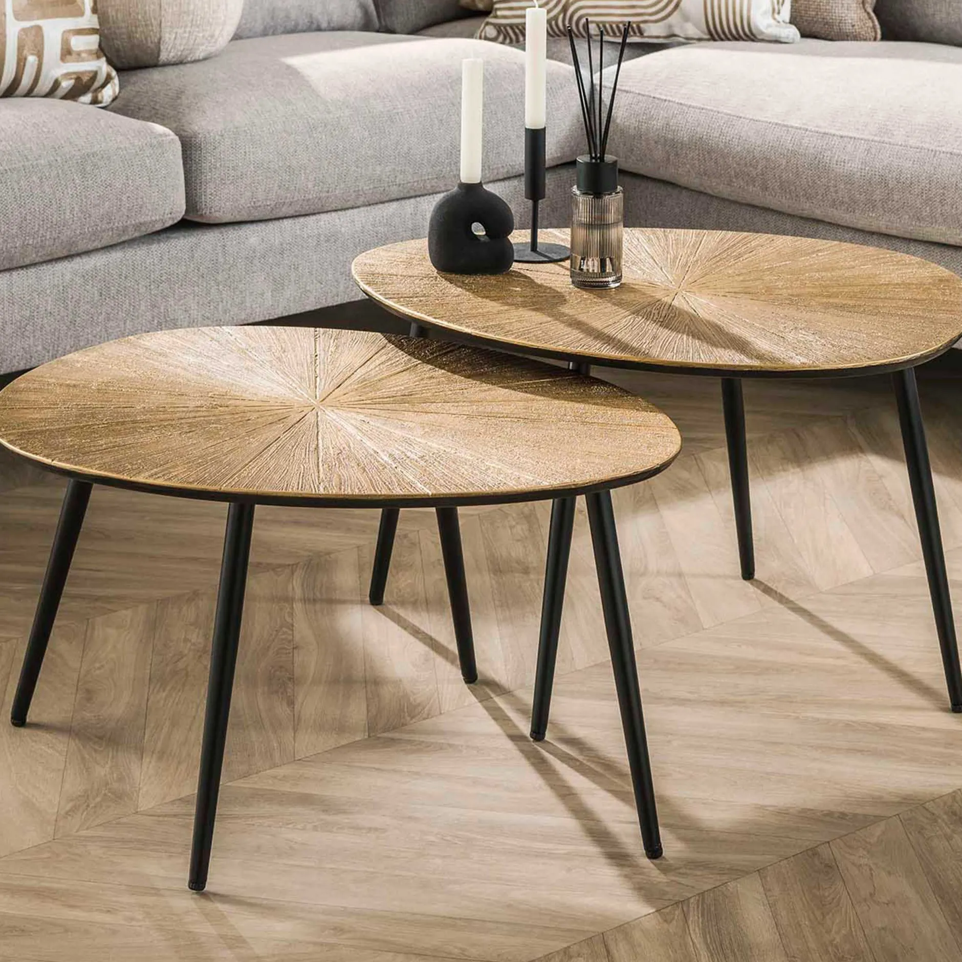 Metallischer Couchtisch in Antikgold Set/2 - Ray Metal Organic