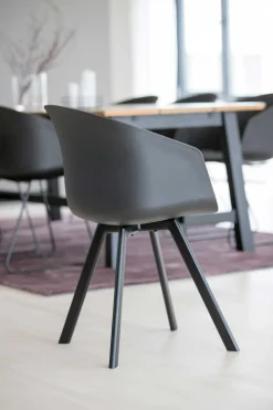 Moon Esszimmerstuhl: Spy Grey Stoff, Schwarzer Stahl