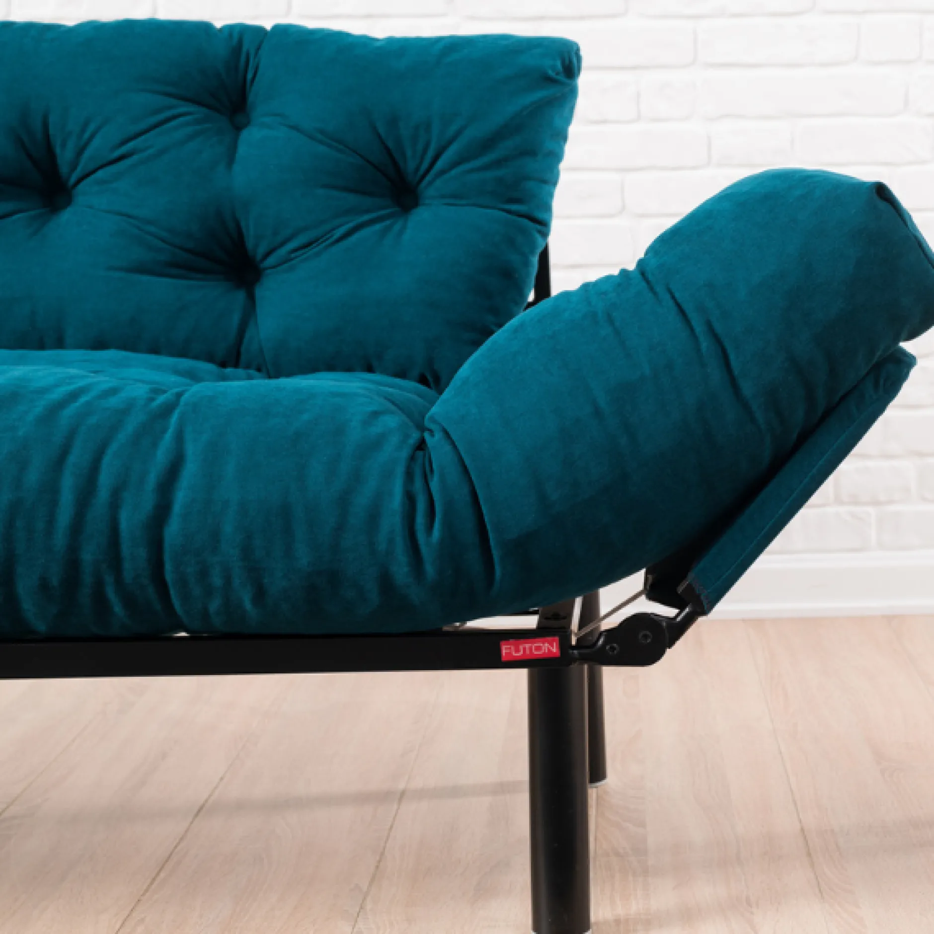 Nitta 2-Sitzer-Schlafsofa | Metallrahmen | Petrolblau