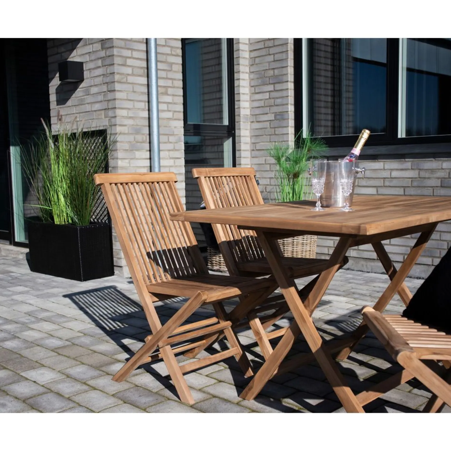 Oviedo Gartentisch - 120x80x75 cm - Teakholz massiv