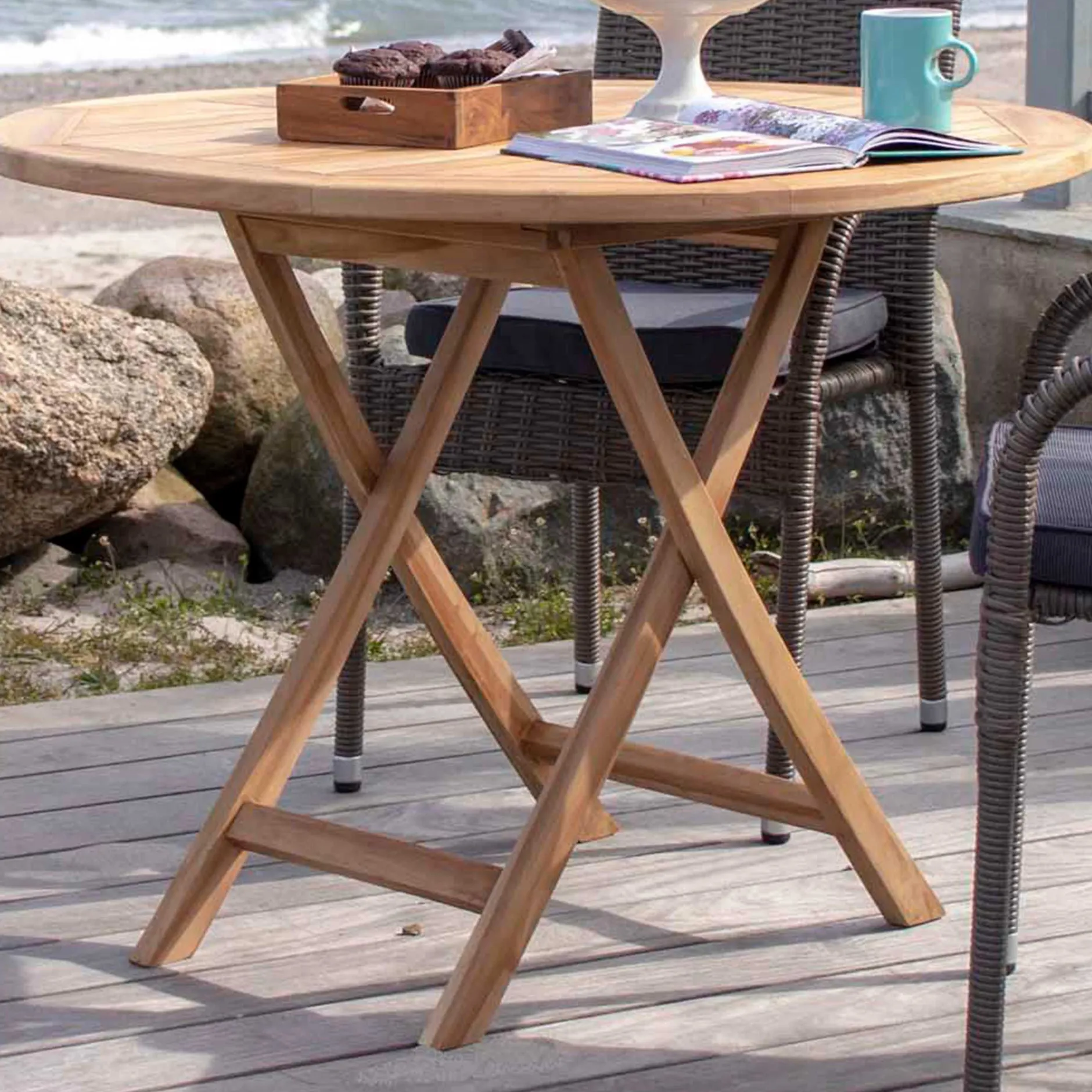 Oviedo Teak Esstisch - Natur inspiriert Ø100x75 cm