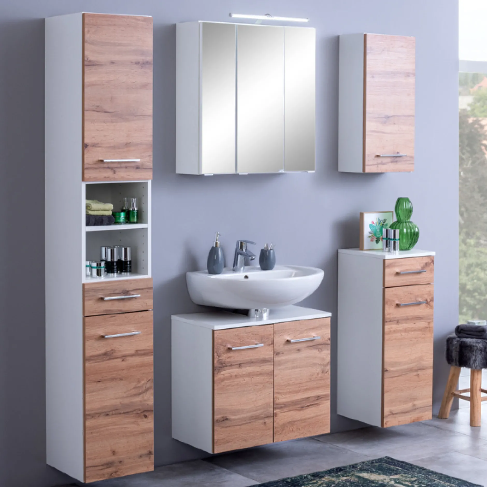 ParesBadezimmer : Säulenschrank, Spiegelschrank, Waschtischunterschrank, Hängeschränke - Eiche/Weiß