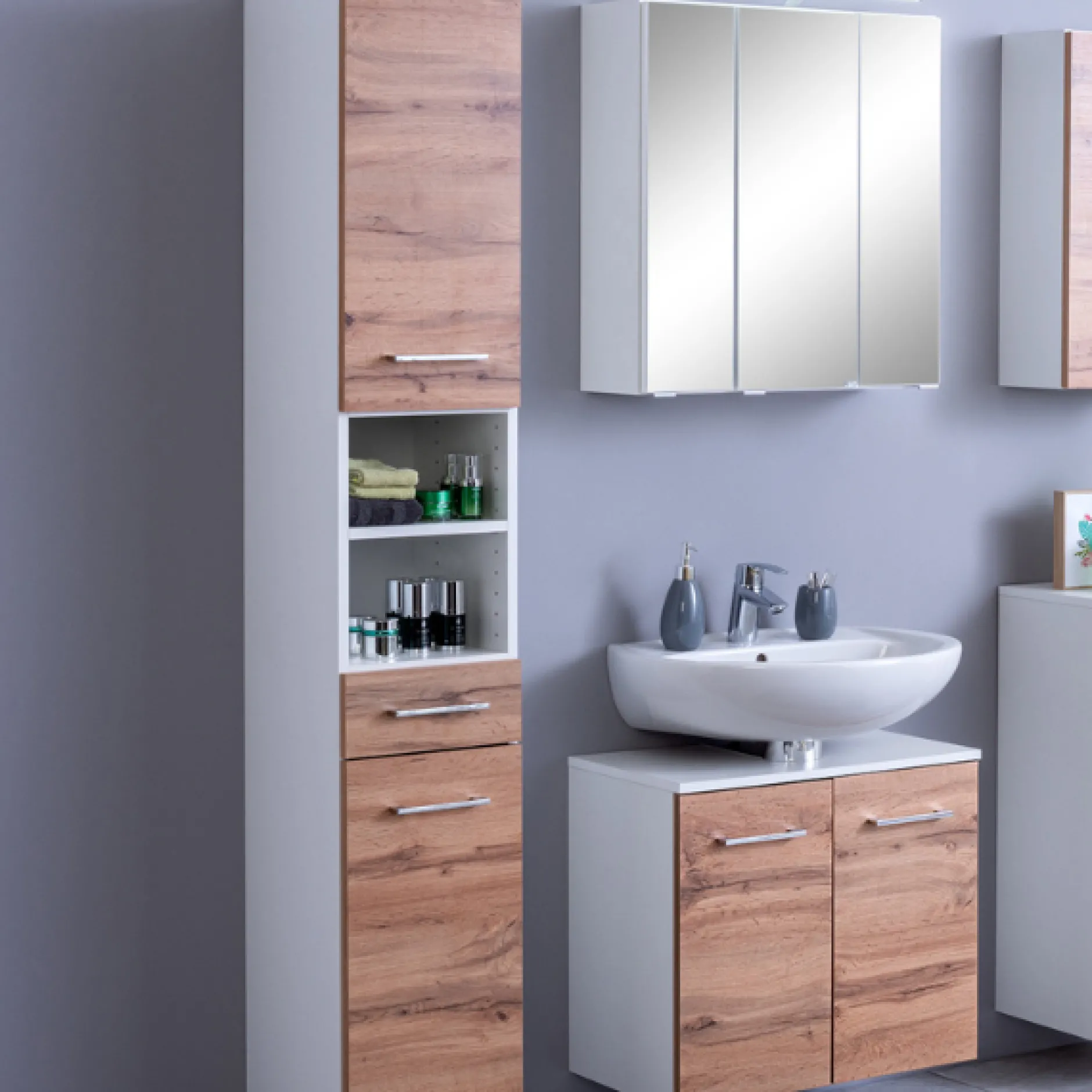 ParesBadezimmer : Säulenschrank, Spiegelschrank, Waschtischunterschrank - Eiche/Weiß
