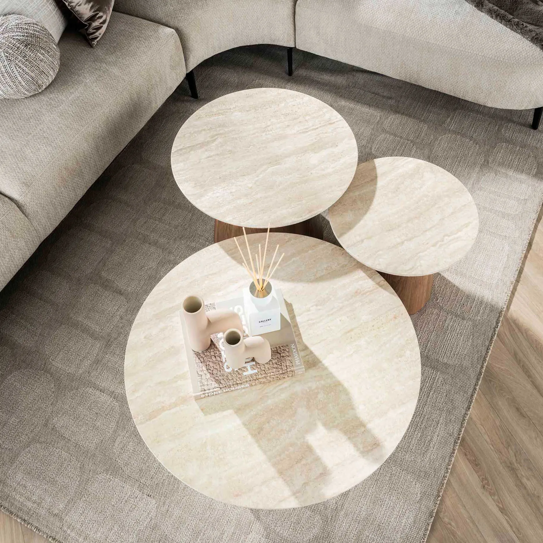 Romano Runder Keramischer Travertin Couchtisch Set/3