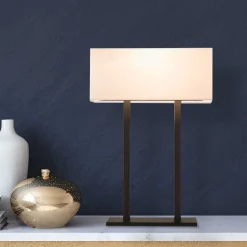 Salihini Tischlampe | IRON BODY | Weiß, Schwarz