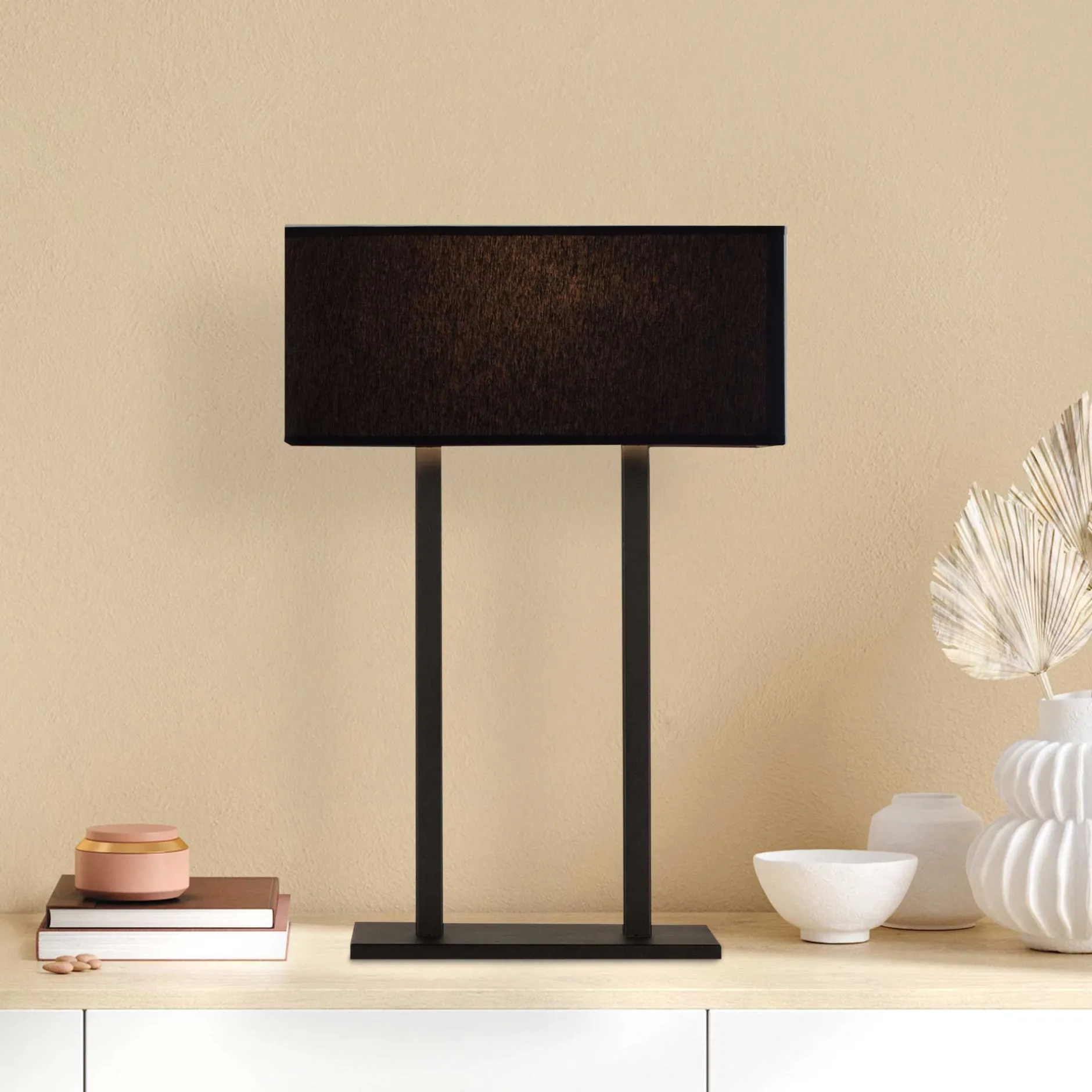 Salihini Tischlampe | METALLGEHÄUSE | Schwarz