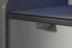 Schreibtisch-Gaming mit LED-Streifen