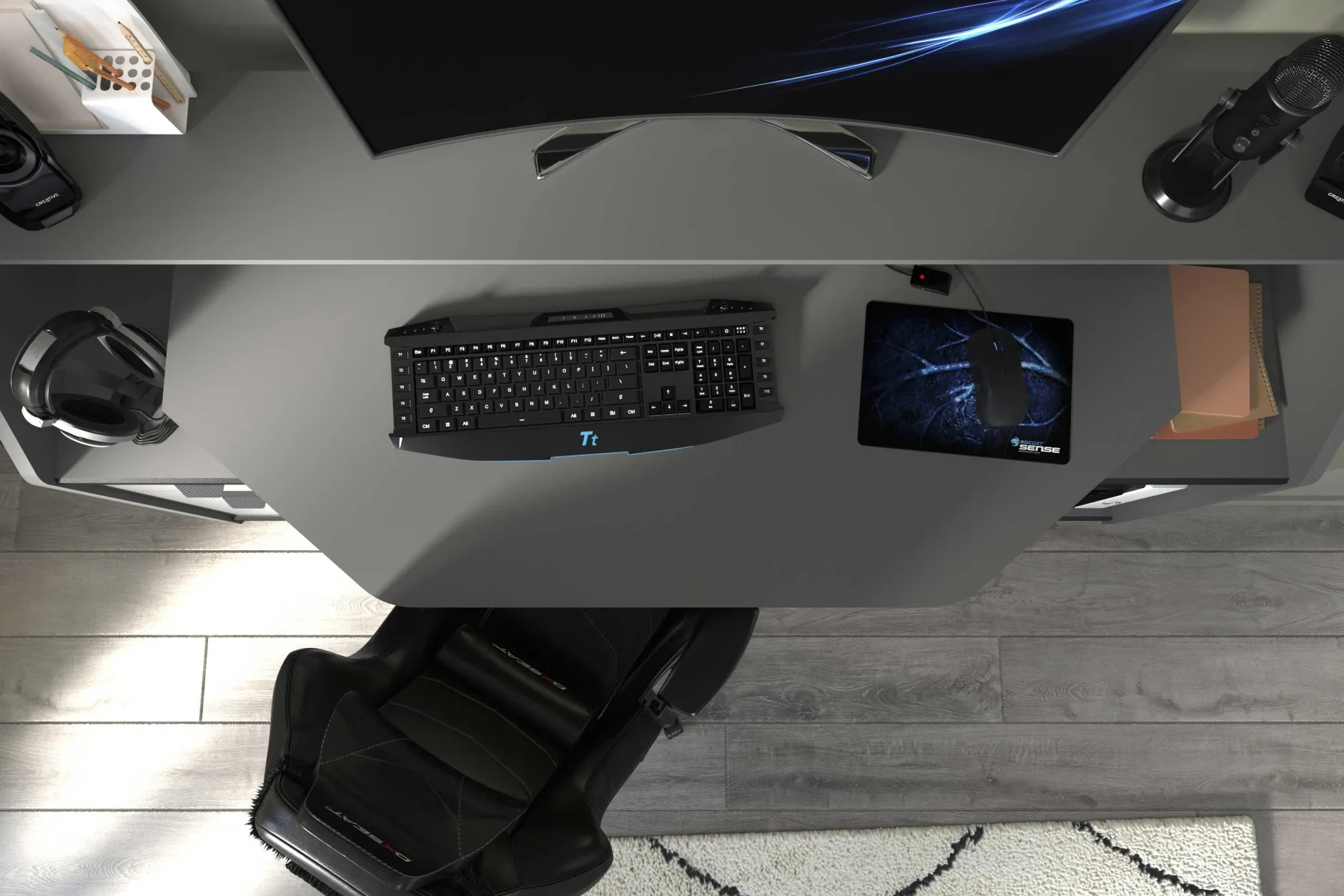 Schreibtisch-Gaming mit LED-Streifen