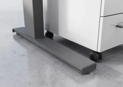Schreibtisch Osmond 160cm mechanisch verstellbar - hellgrau/silber