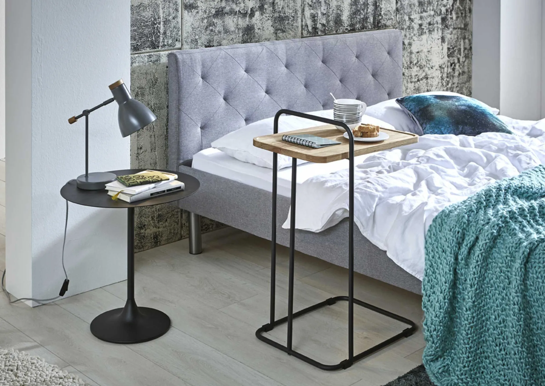 Serviertisch | 49 x 35 x 73 cm | Eiche massiv