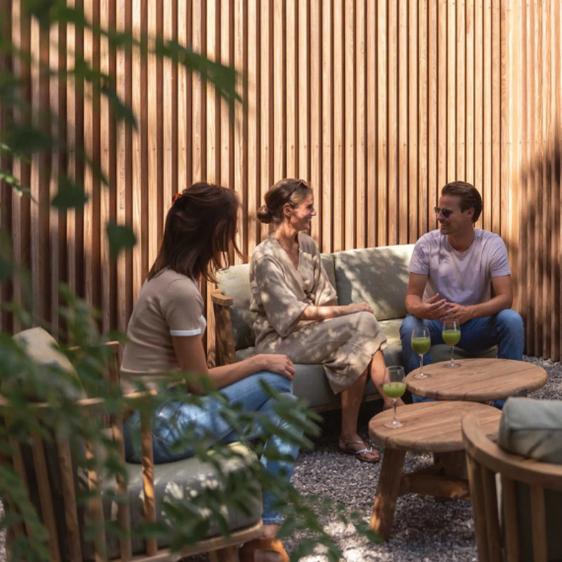 2-sitziger Gartenstuhl Fez gescova - recyceltes Teakholz - Sitzkissen salbei grün