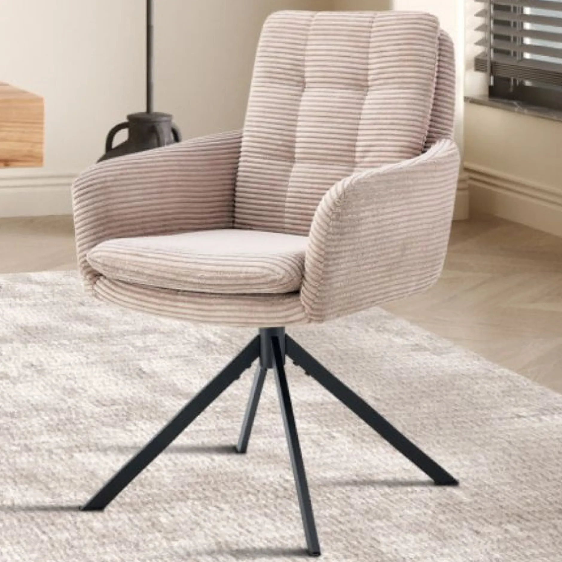 Stuhl Luna | 61 x 67 x 92 cm | Farbe Sand