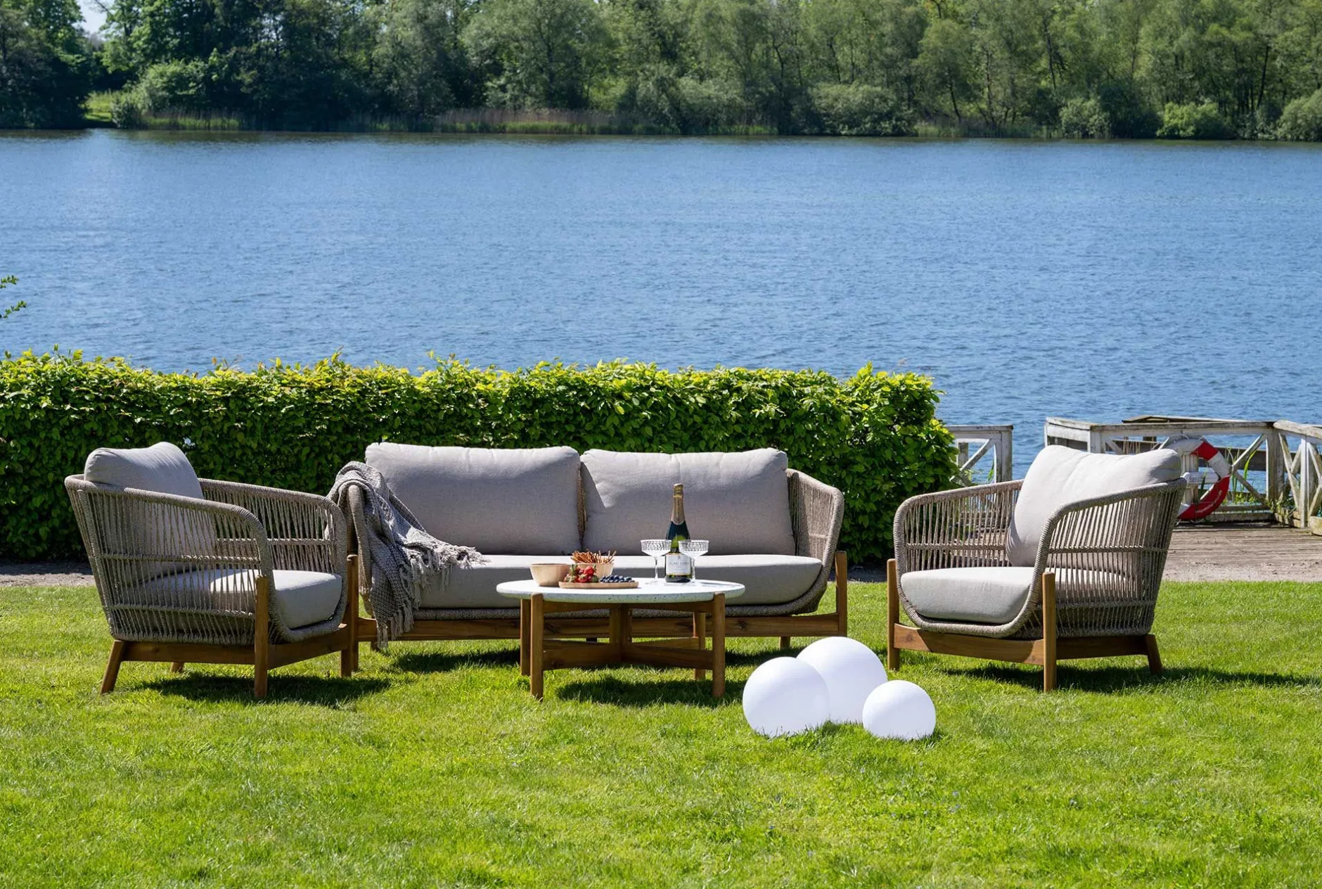 Terracina Lounge-Set - mit Kissen - Akazienholz/Beige