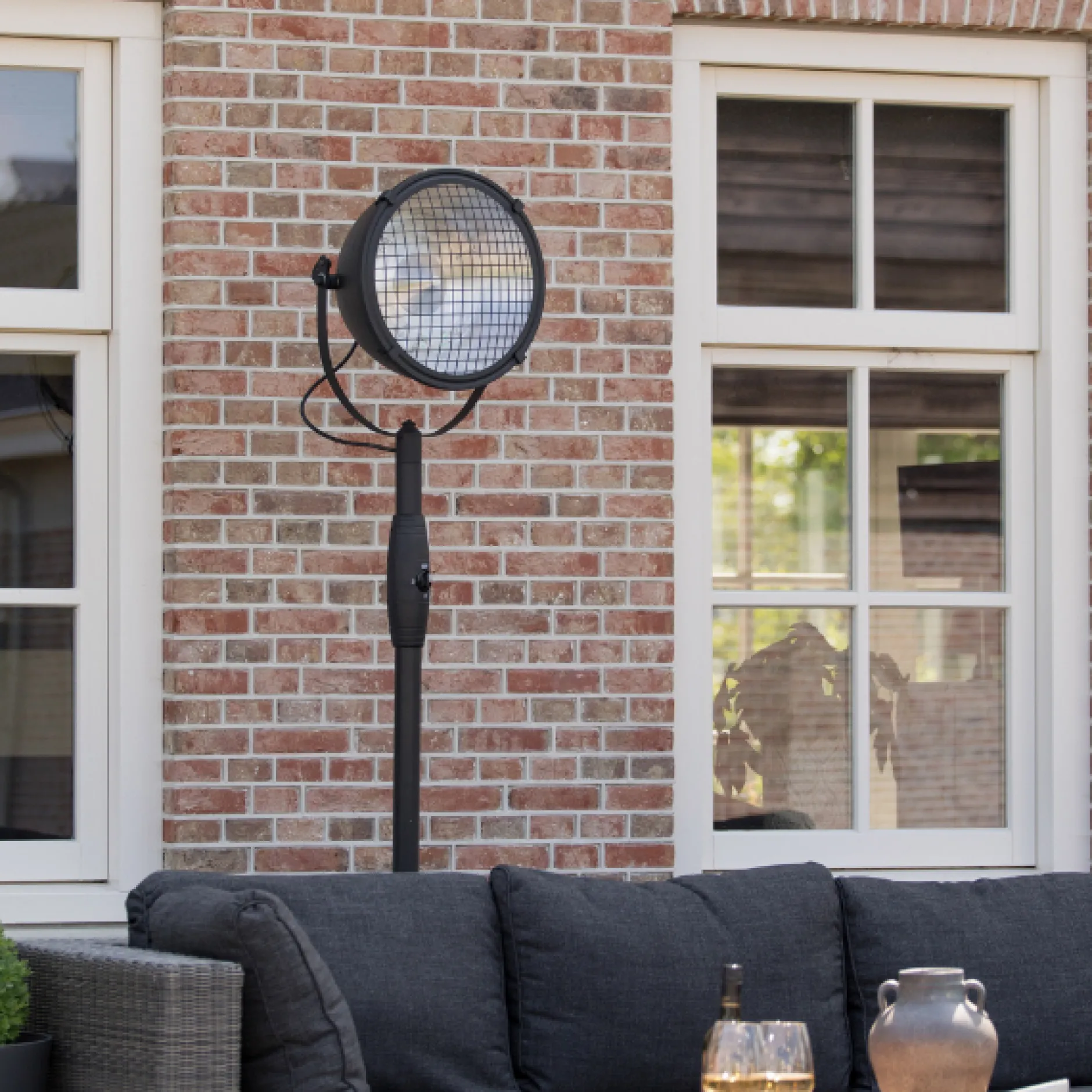 Terrassenheizung Mindy 45x210cm - schwarz