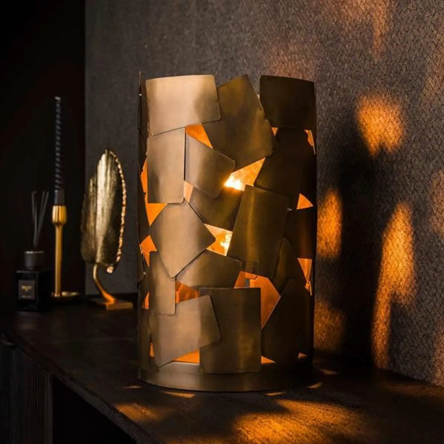 Tischlampe Can-antik bronze