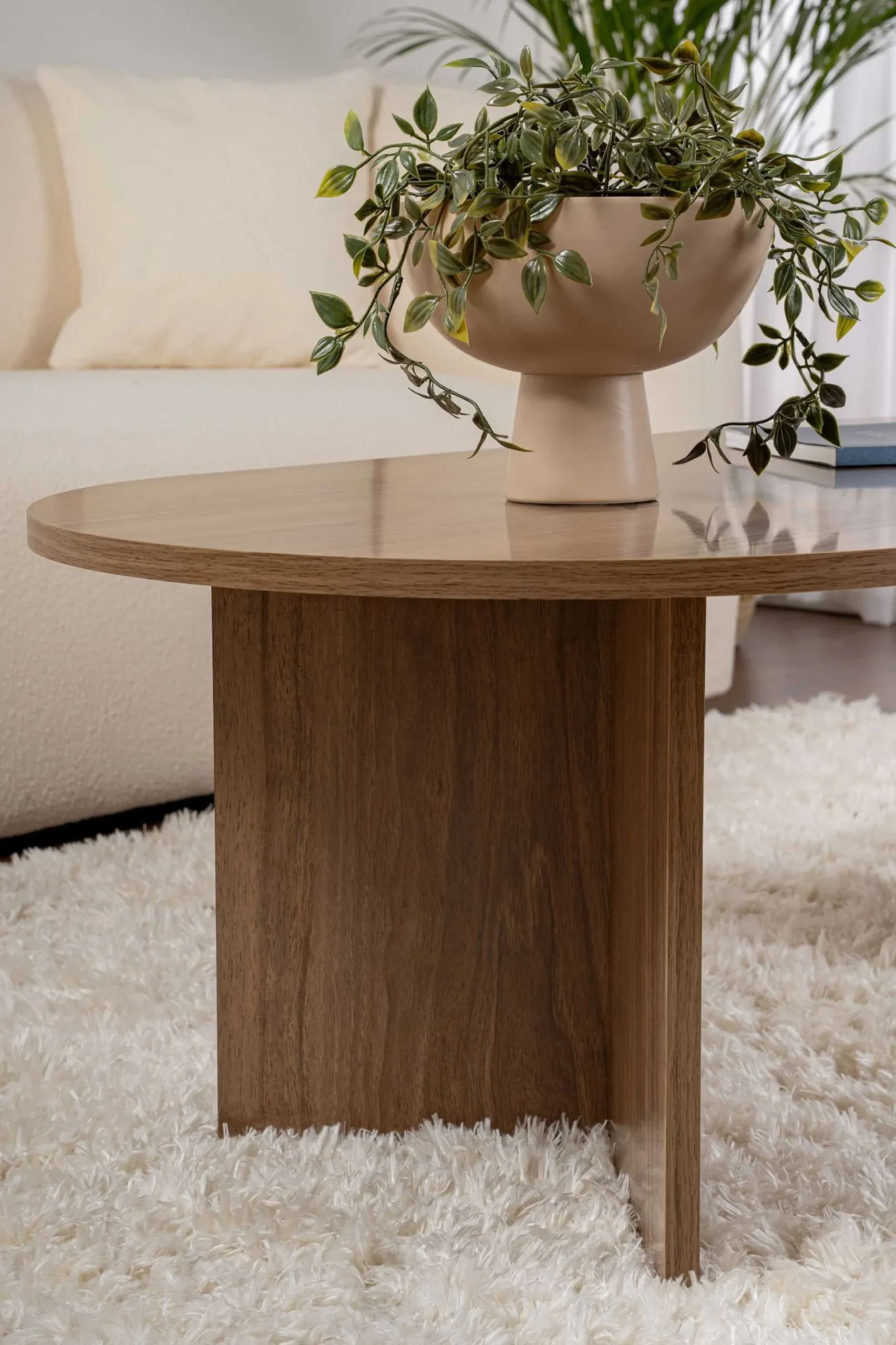 Zweite Chance Ovaler Couchtisch Sable - 119x60x40cm - Nussbaum Dekor